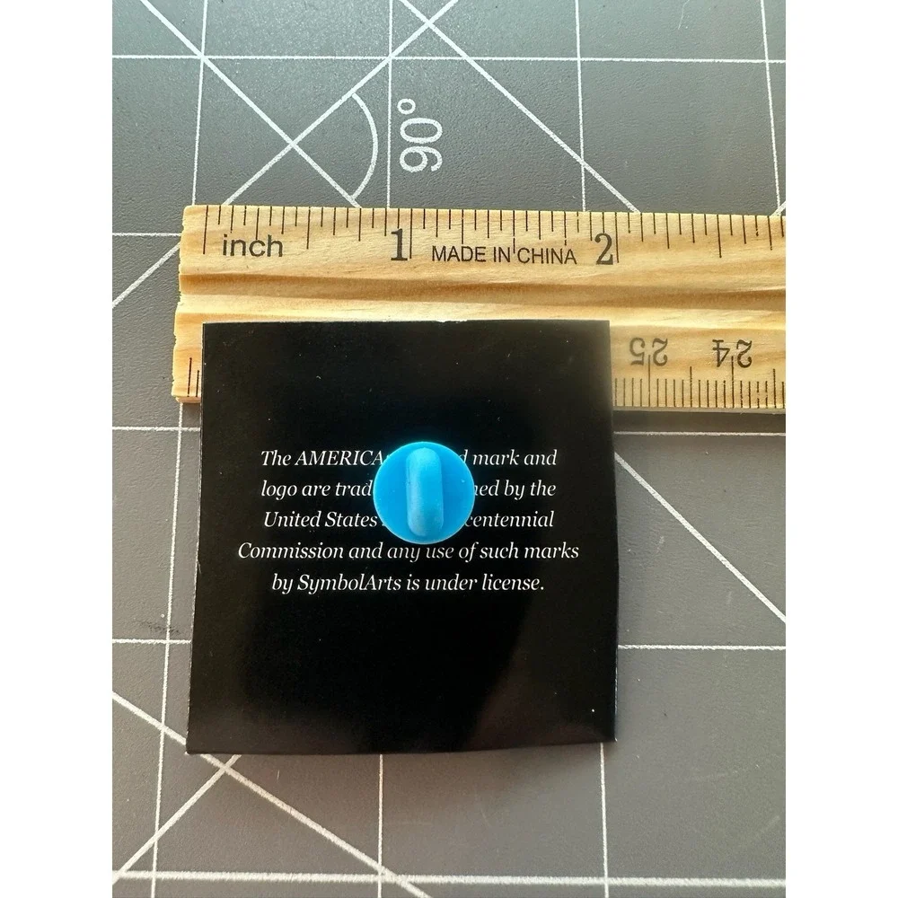 Symbol Arts America 250th Birthday Enamel Pin Series - GOLD & NEW - Picture 3 of 4